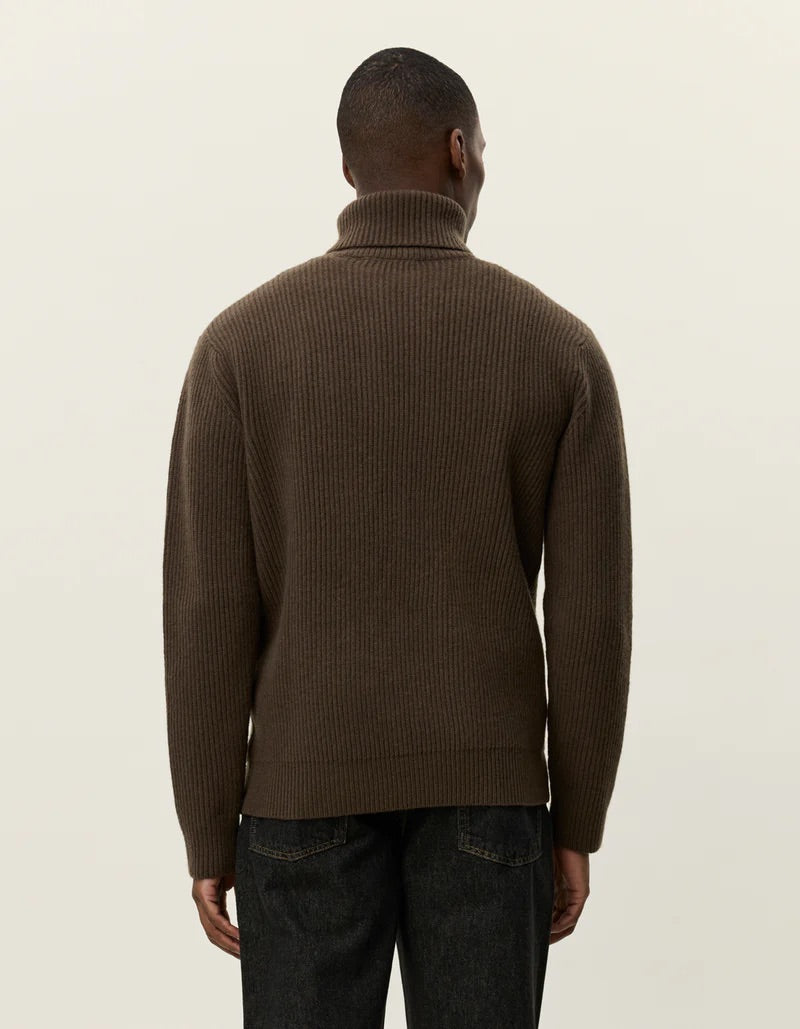 Eddie Wool Rib Rollneck Knit Teak Brown