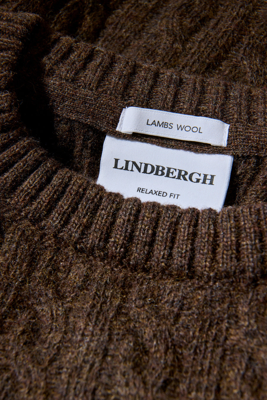 Lambswool Raglan Cable O-Neck Dk Brown Mel