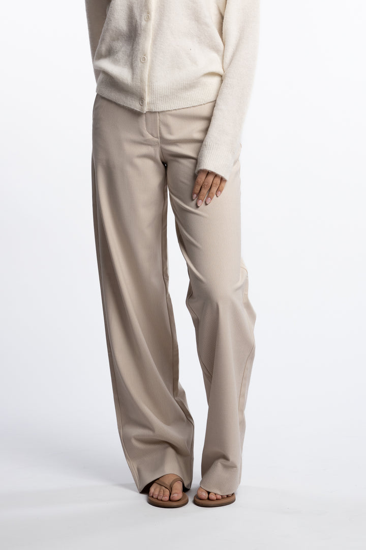 DenaFV 874- Light Sand Stripe