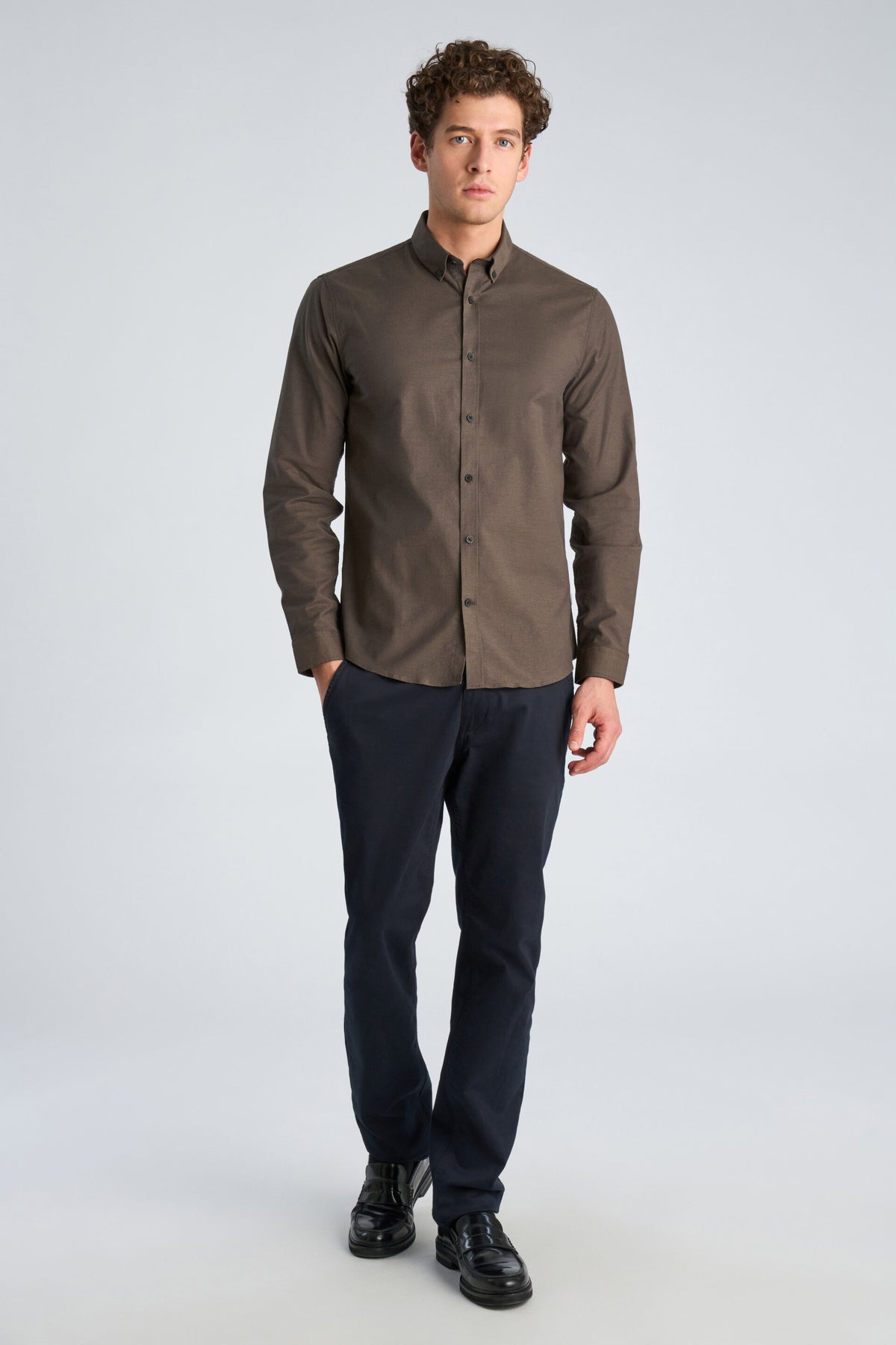Oxford Superflex Shirt L/S Dk Brown Mix - modellbilde