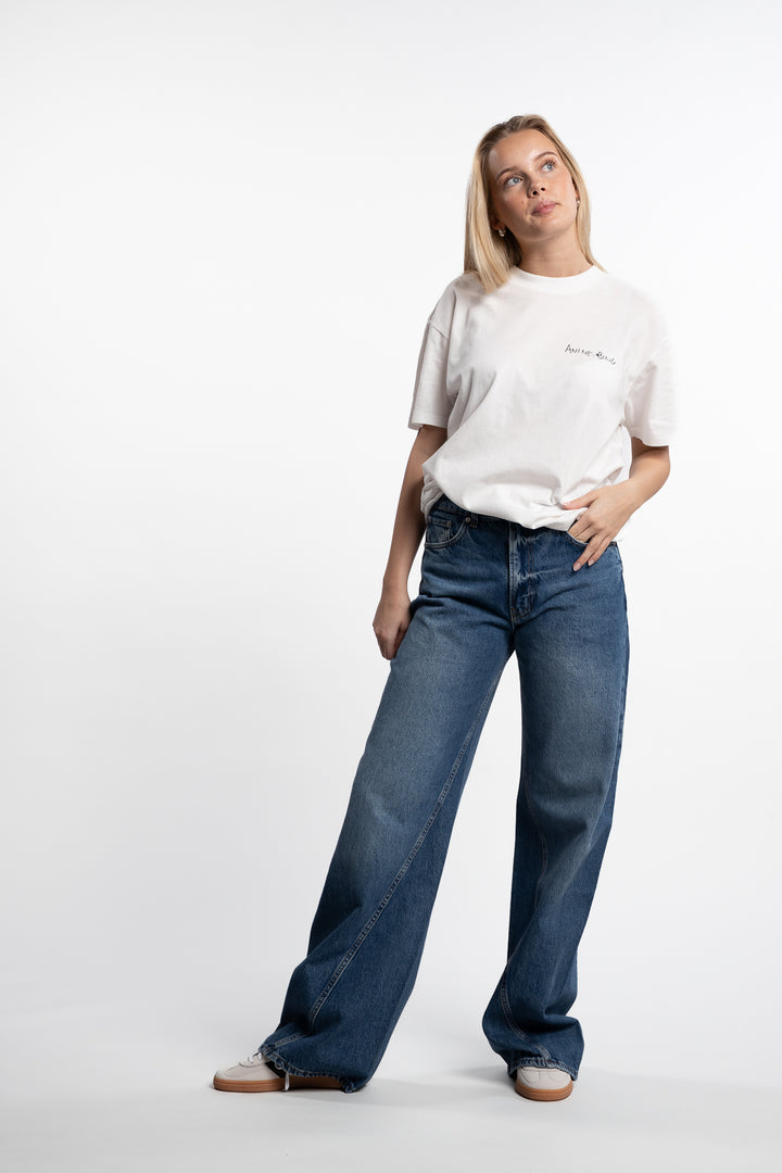 Walker Tee Lyrics - Ivory