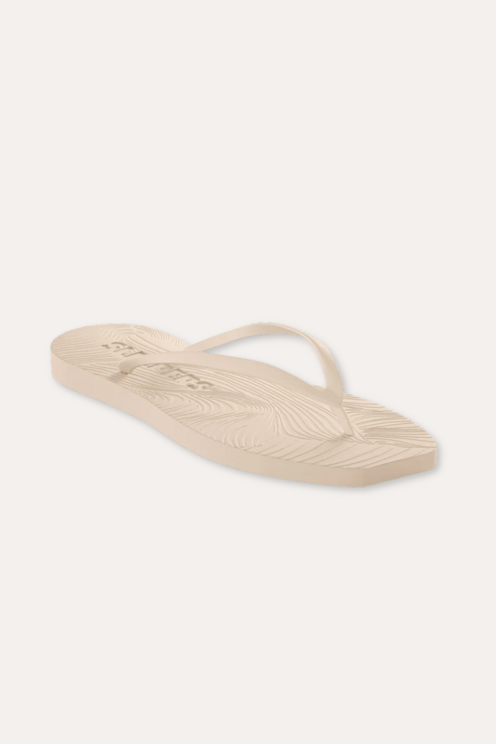 Tapered- Eggnog Flip Flops