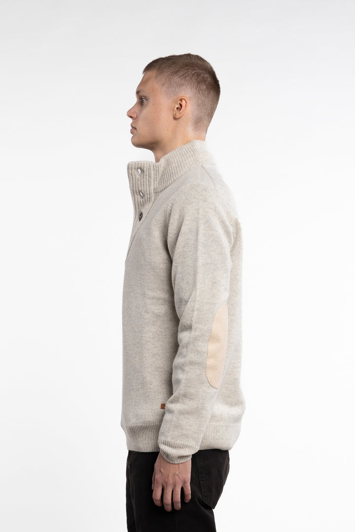 Essential Patch Half Zip Hafwinch