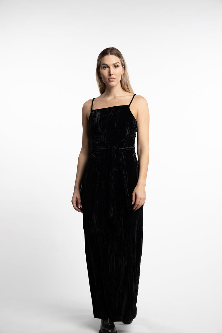 Cygnet Velvet Dress- Black