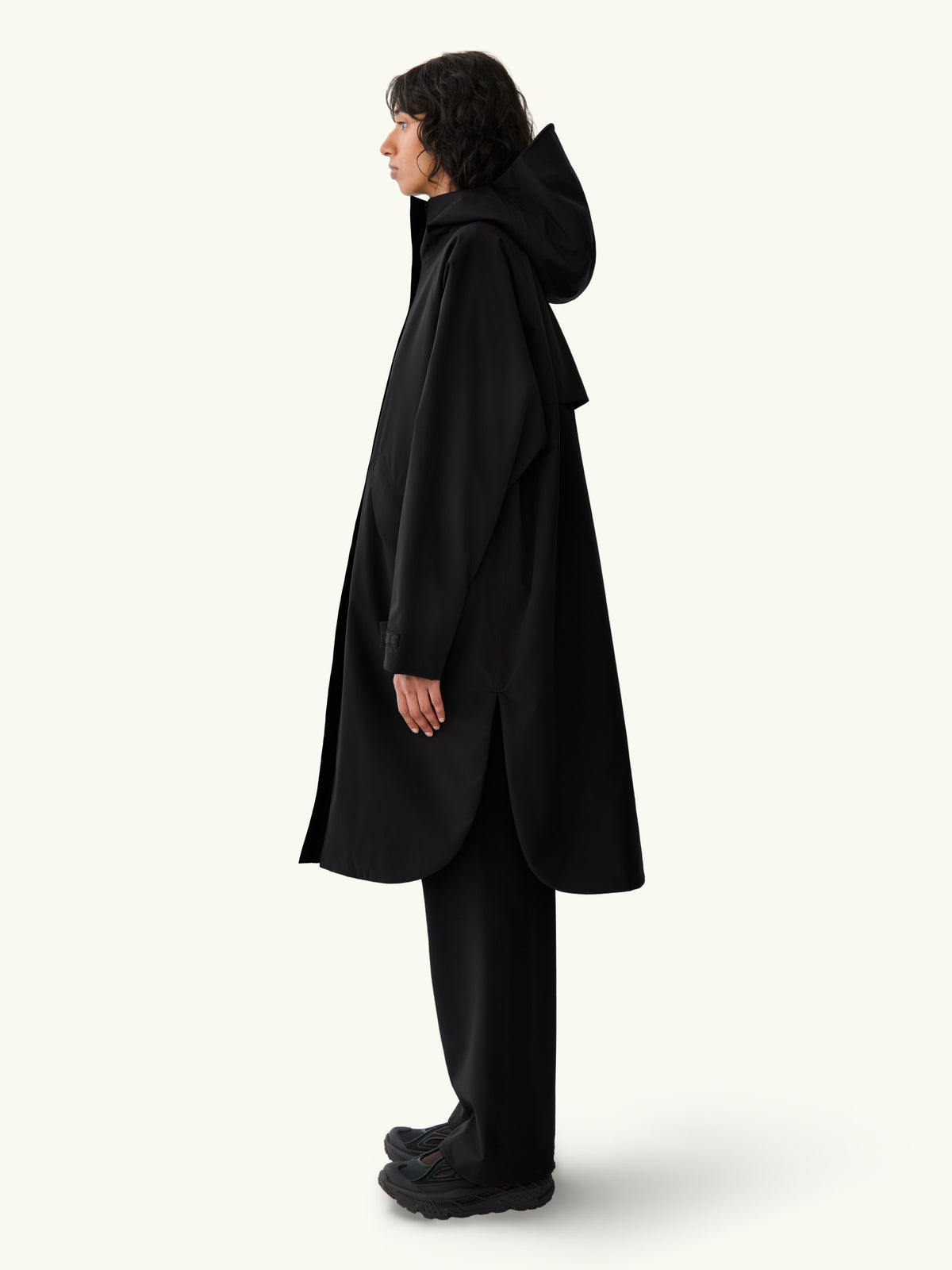 Vangen Coat Black