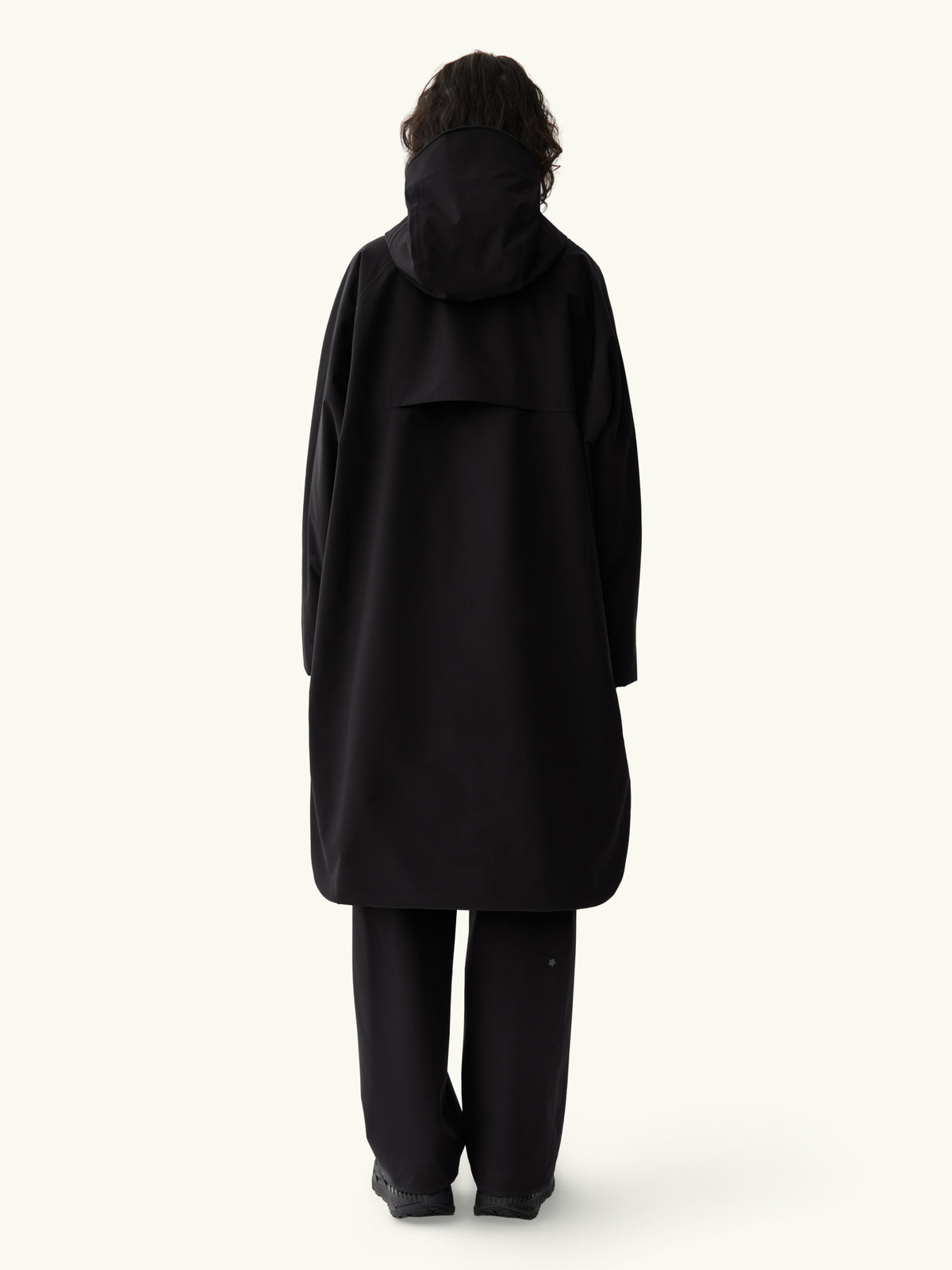 Vangen Coat Black