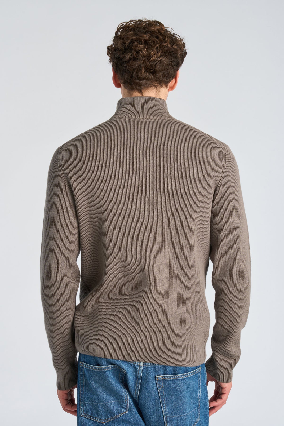 Half Zip Rib Knit Grey Stone - modellbilde bakfra
