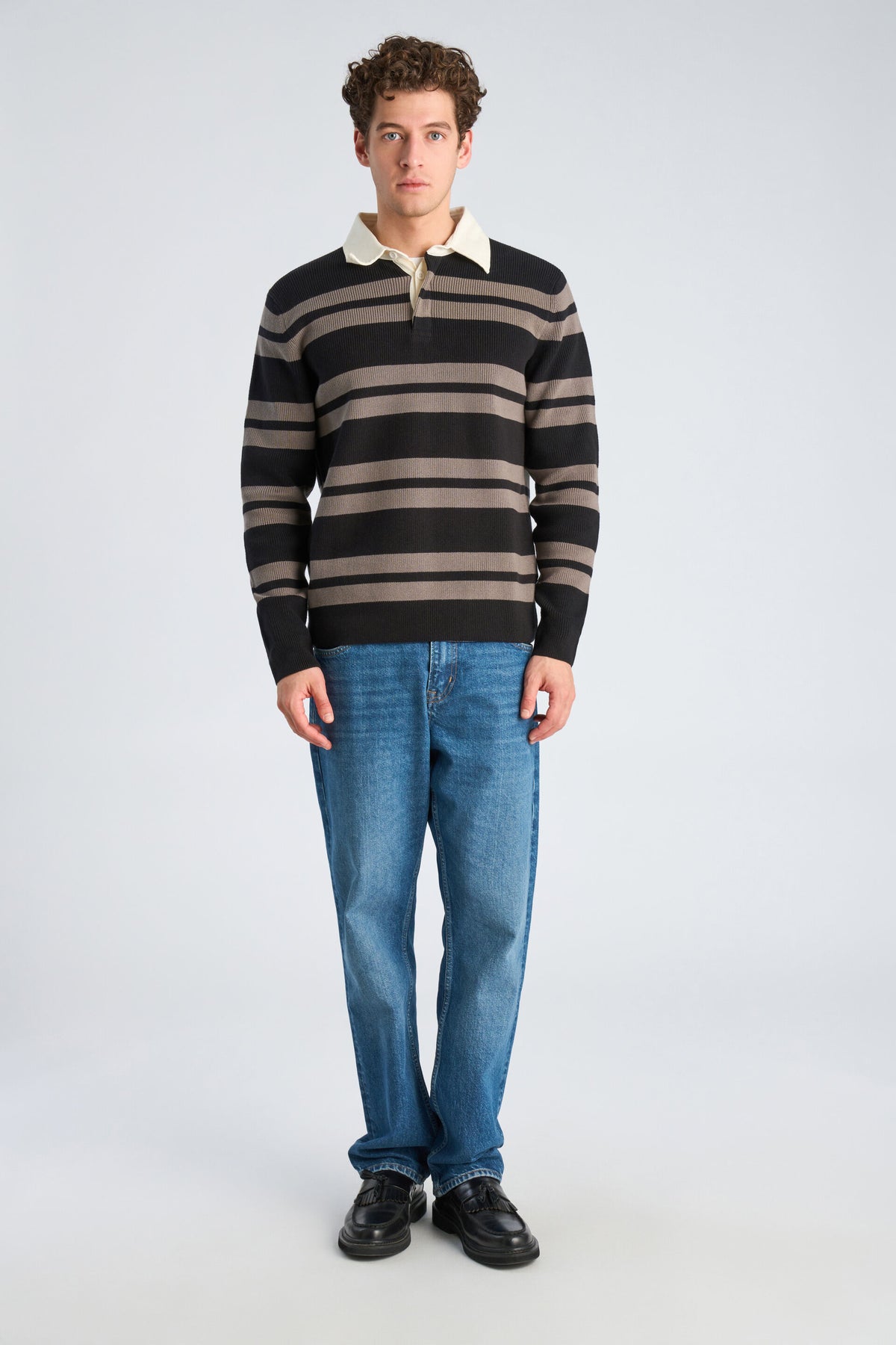 Knit Striped L/S Rugby Shirt Black - modellbilde forfra