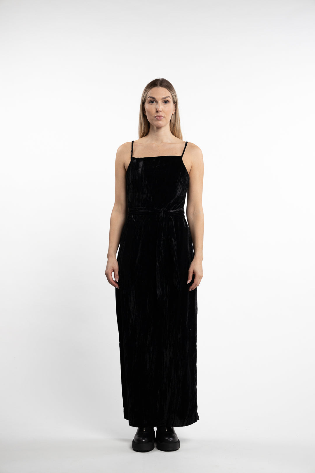 Cygnet Velvet Dress- Black