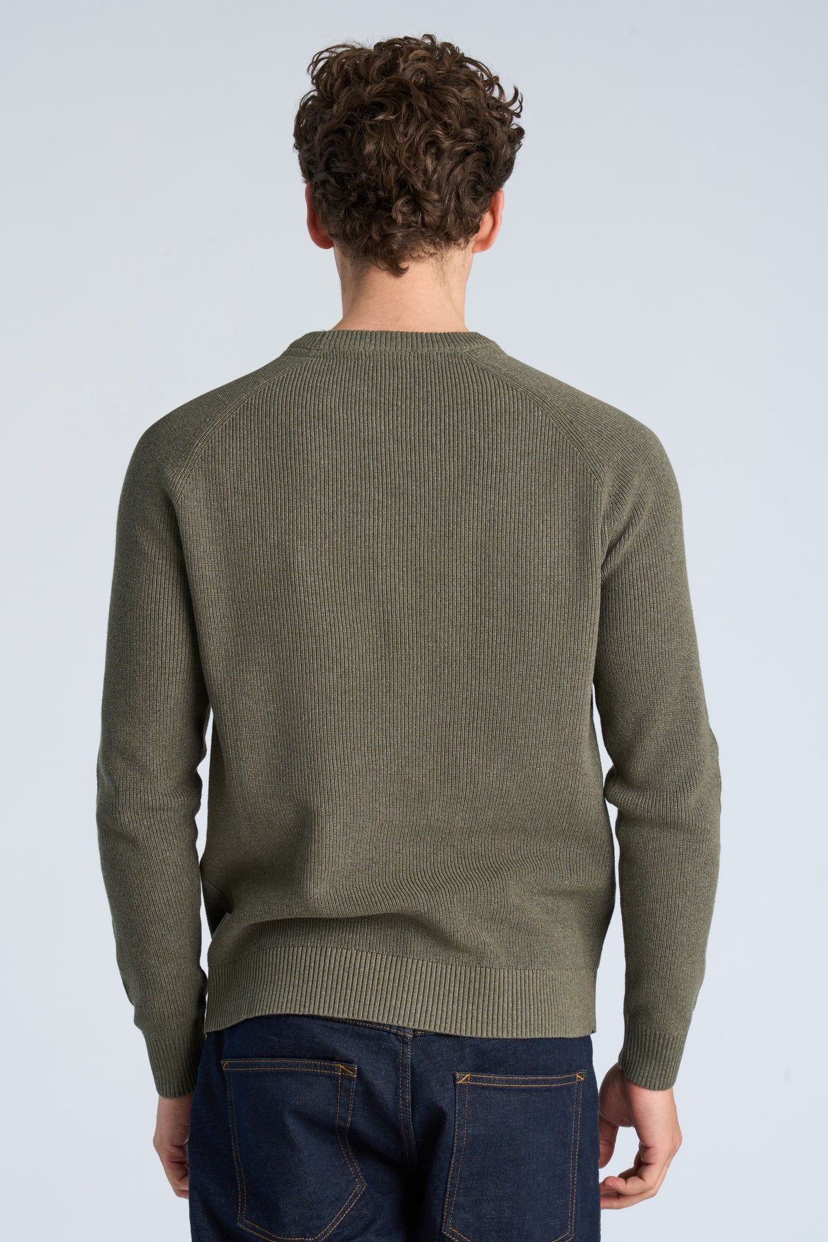O-Neck Army - Model upper back