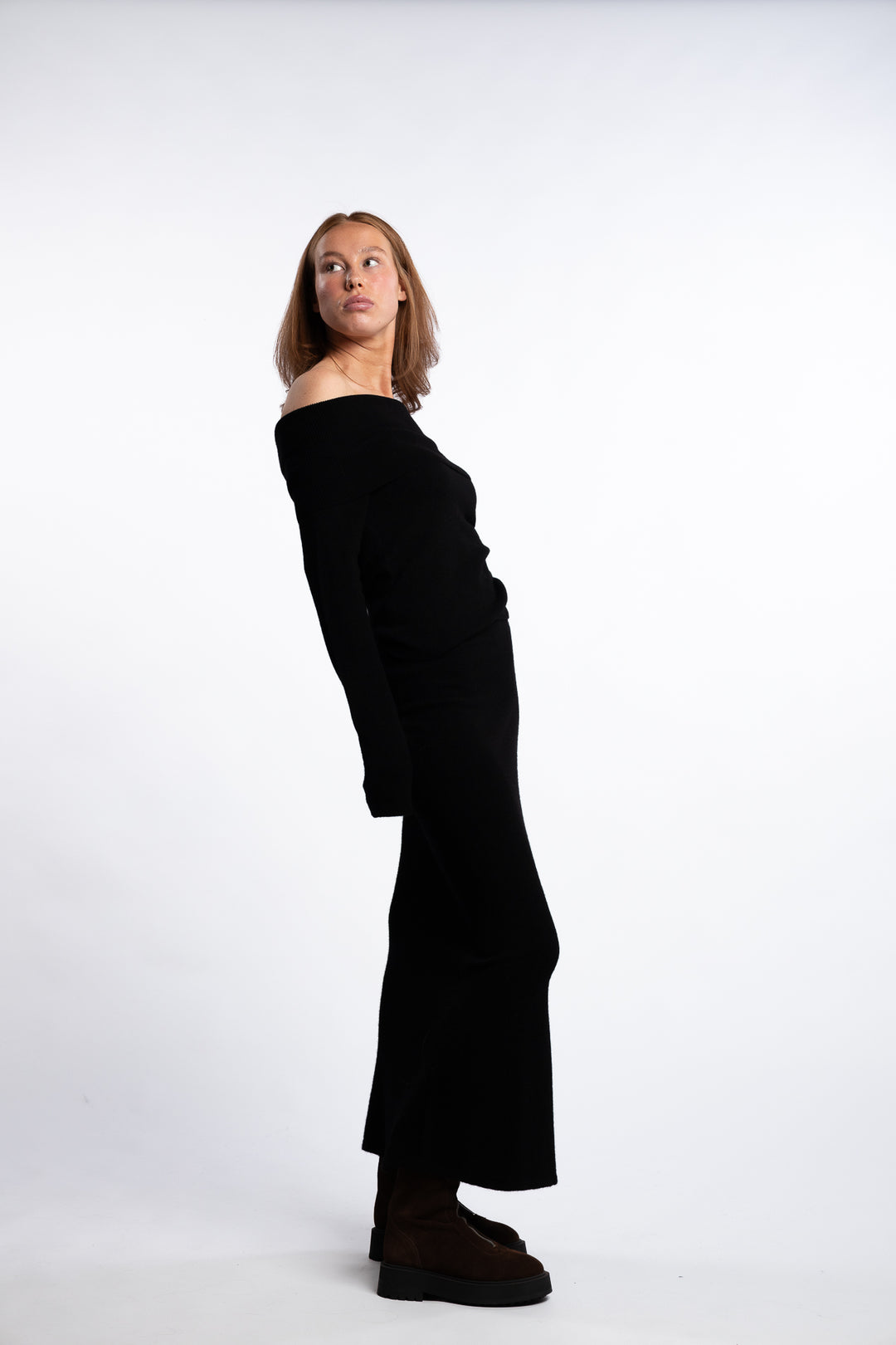 Yvonne Off-Shoulder Knit - Black