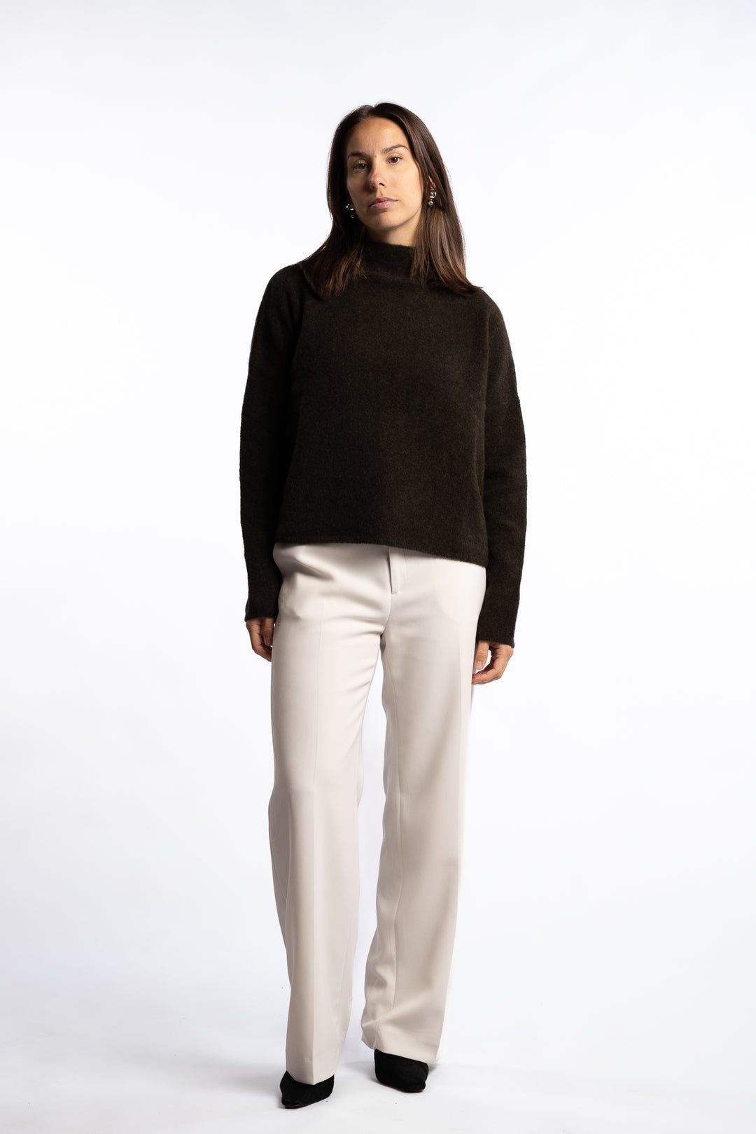 Mika Yak Funnelneck Sweater- Dark khaki green