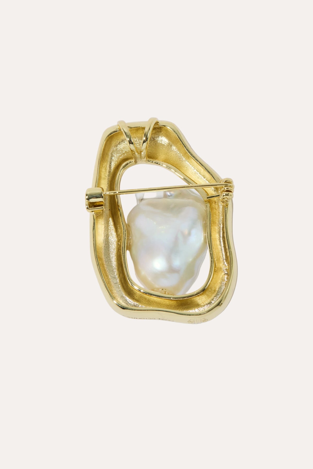 Rina Brooch Gold