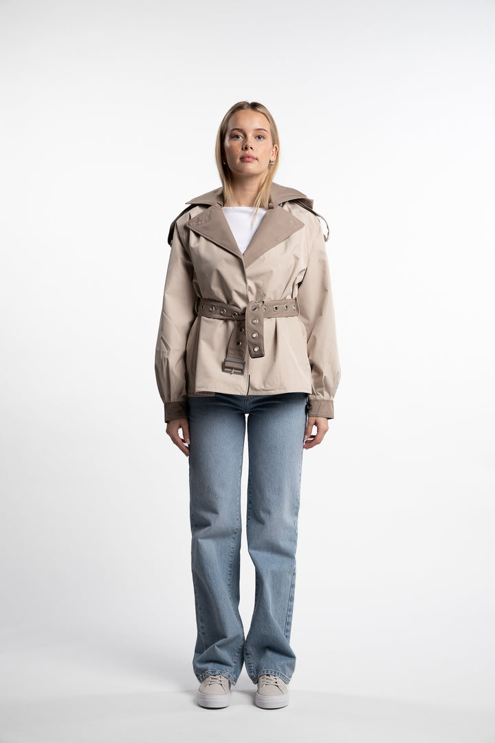 Duskregn Short Trench Coat- Sand