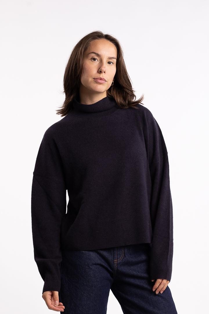Nola Turtleneck 6304 - Salute