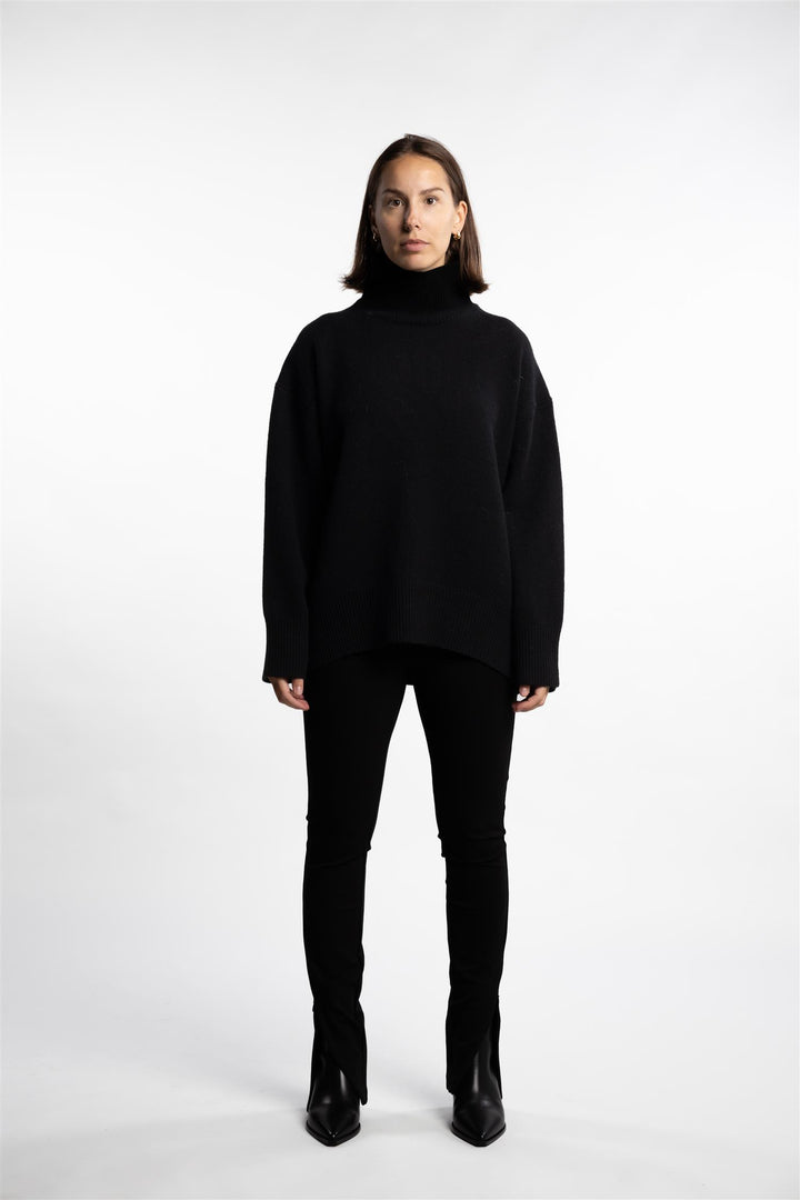 Juliette Sweater- Jet Black