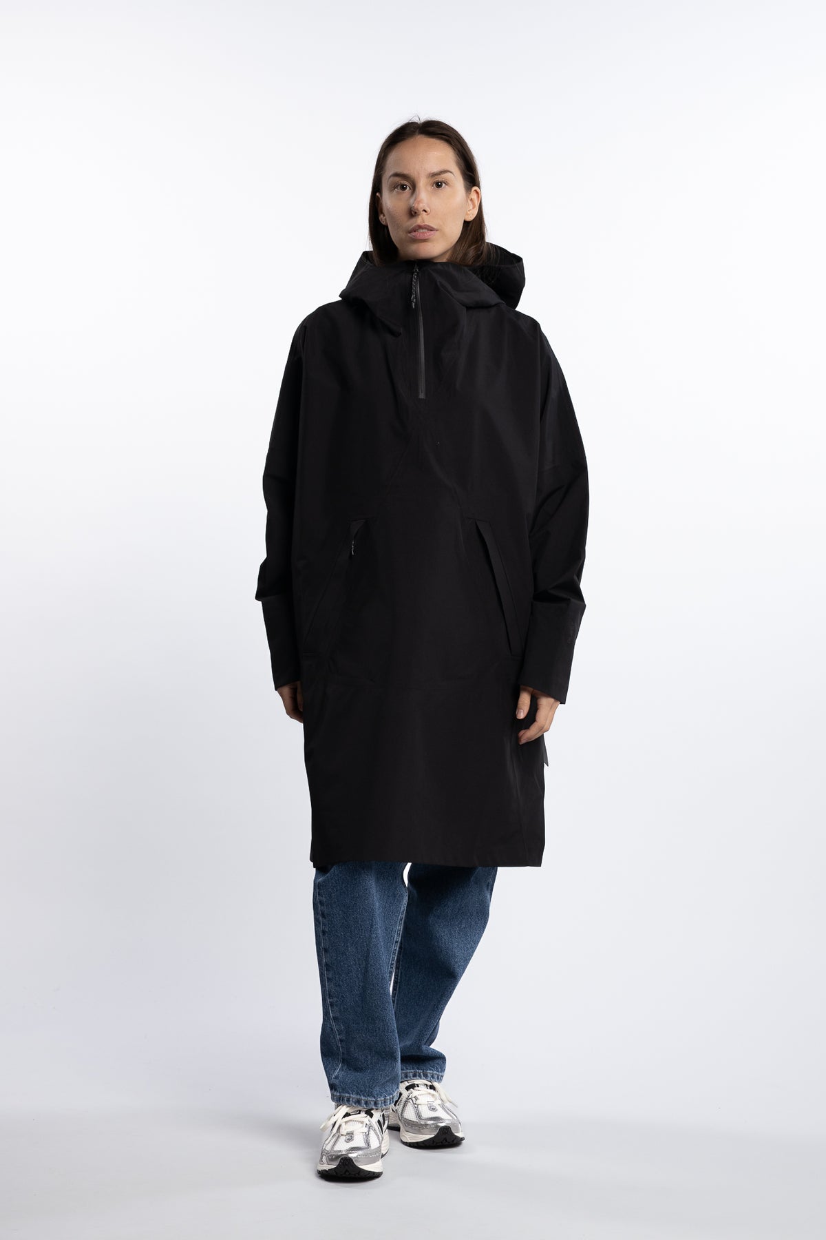 Aalesund Poncho - Black