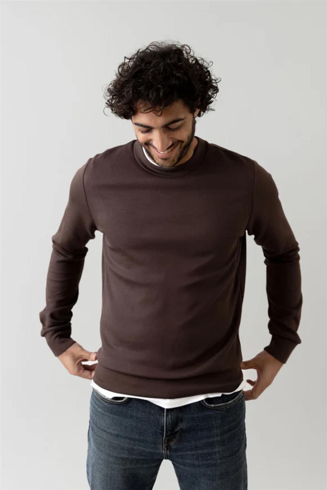 Abel Crew Neck Sweat Chocolate Brown