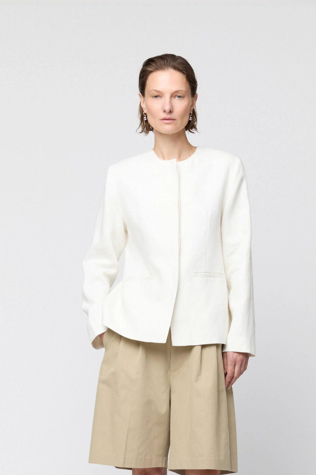 Linen Noir Blazer