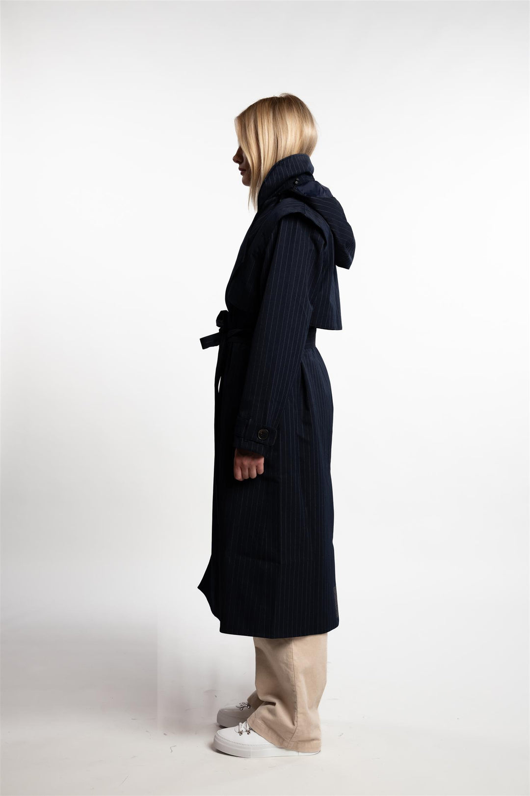 Regndråpe Trench Coat- Navy Pinstripe