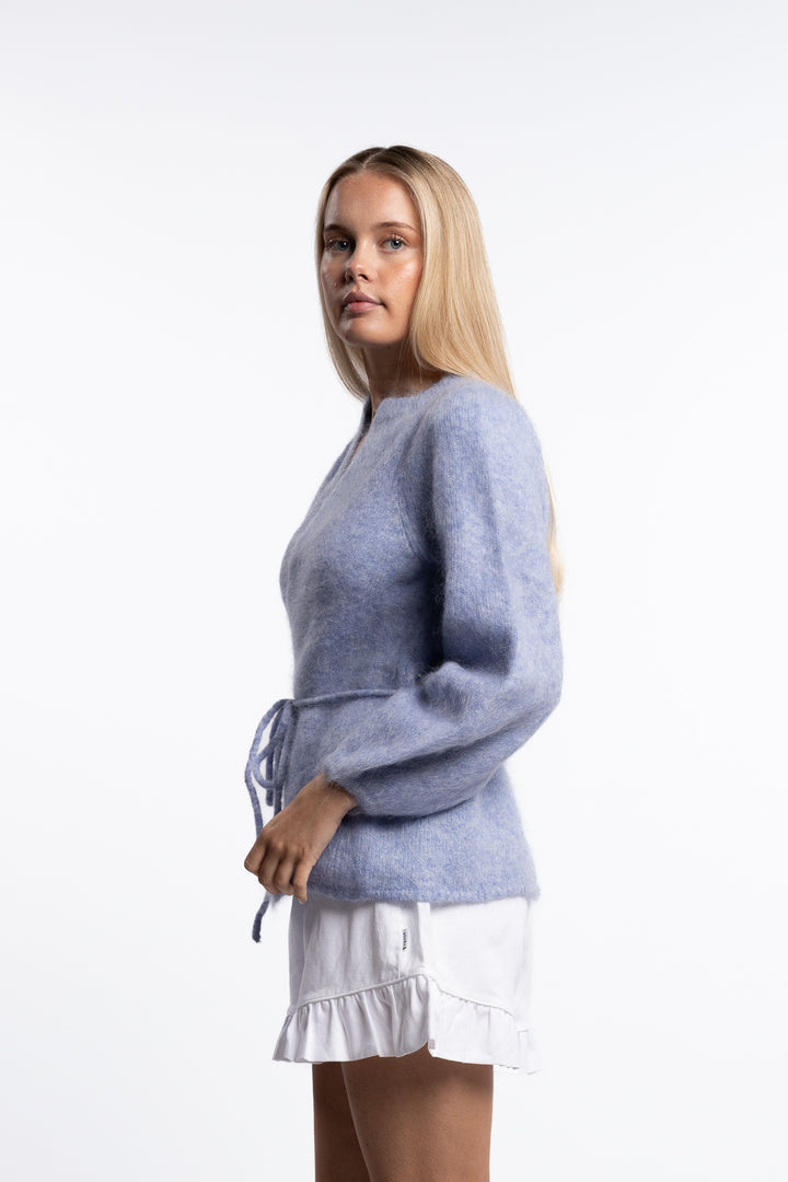 Fredrikke Chunky Cardigan- Light Blue