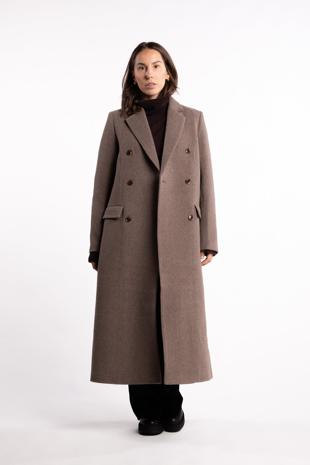 Falcon Coat 11104 - Fallen Rock