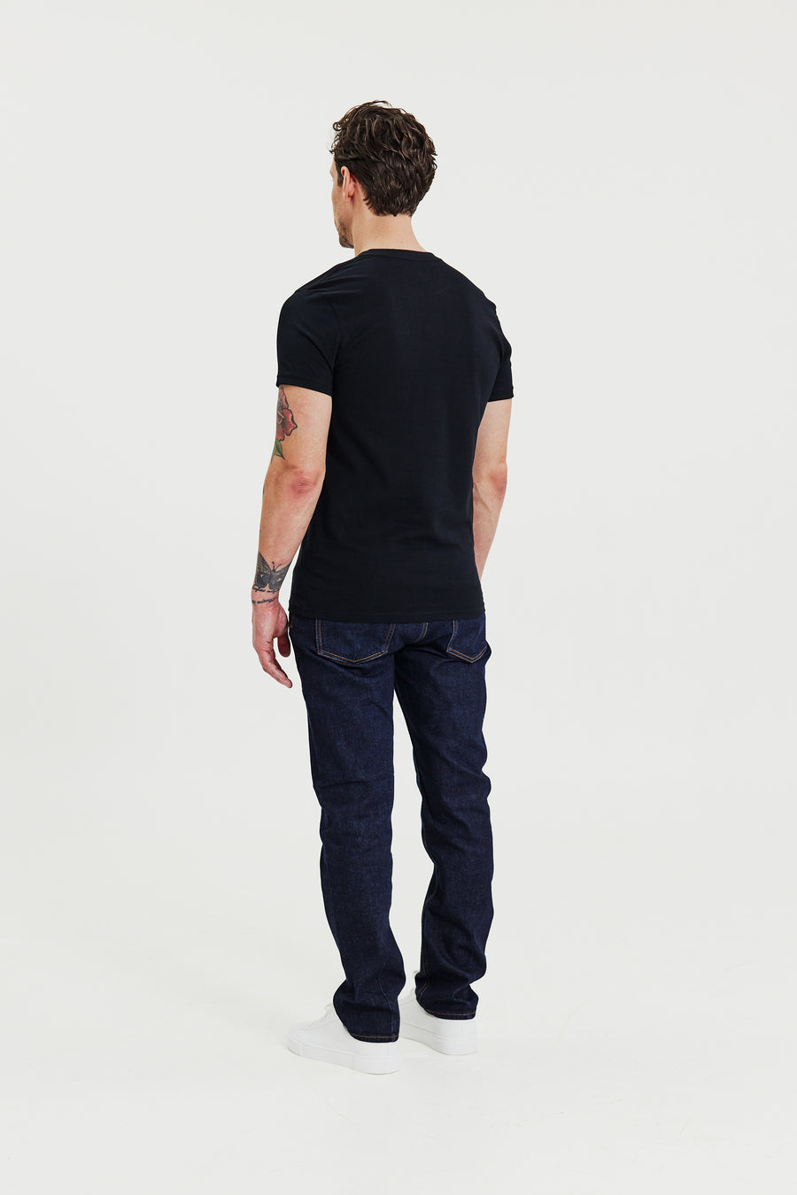Crew Neck Regular Black