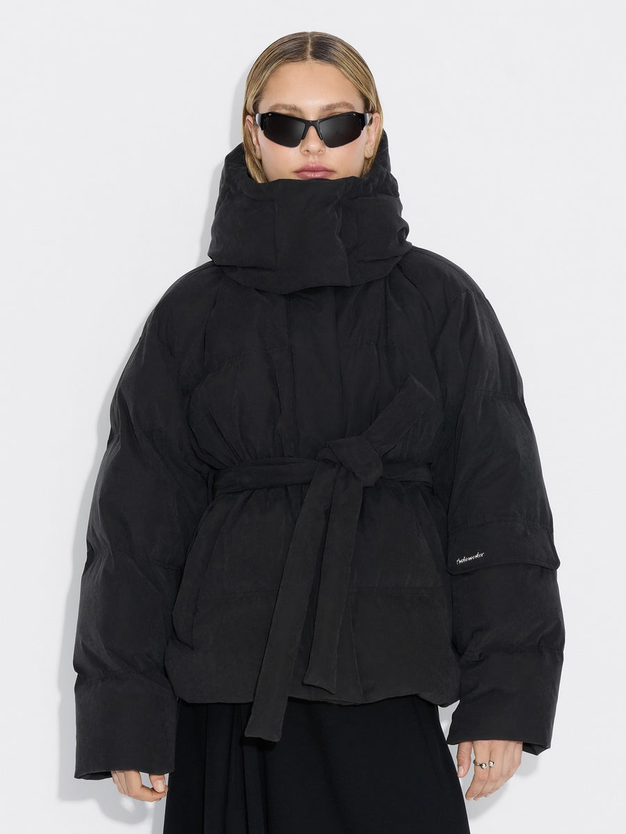 Steilia Brushed Down Jkt - Black, modellbilde