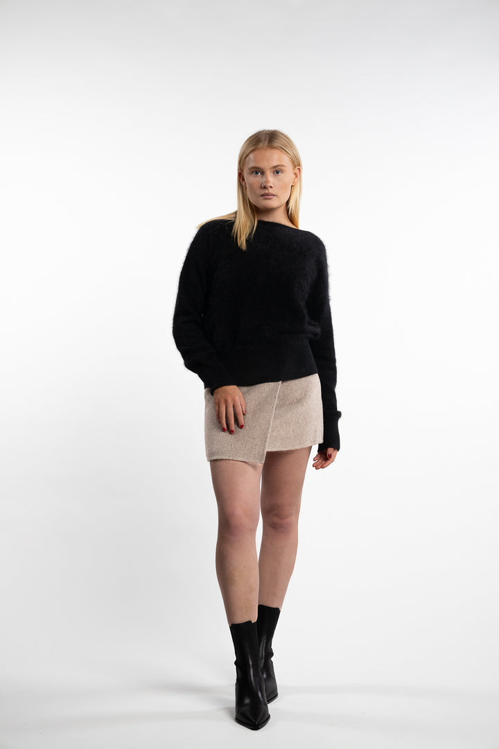 Cloud Knit- Black