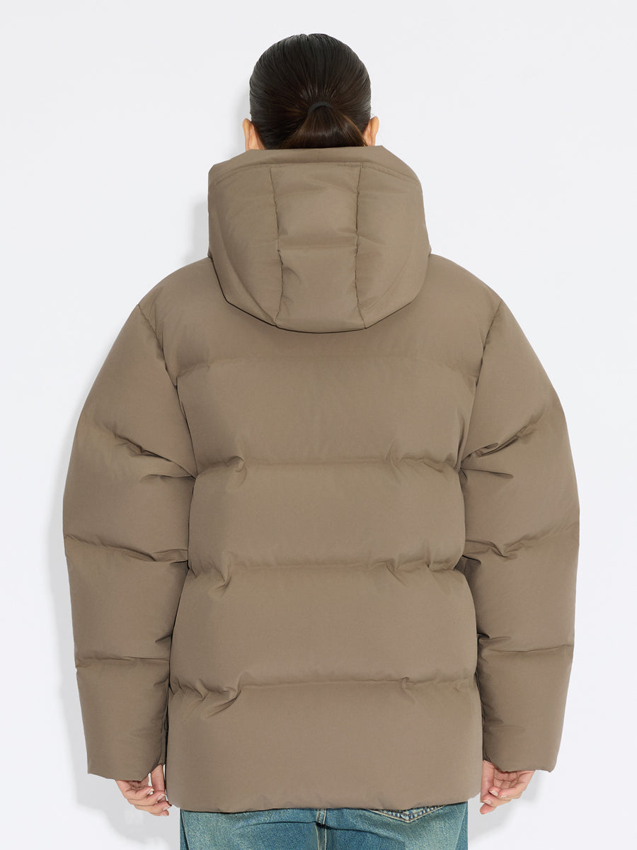 Besseggen Down Jacket- Dk sand
