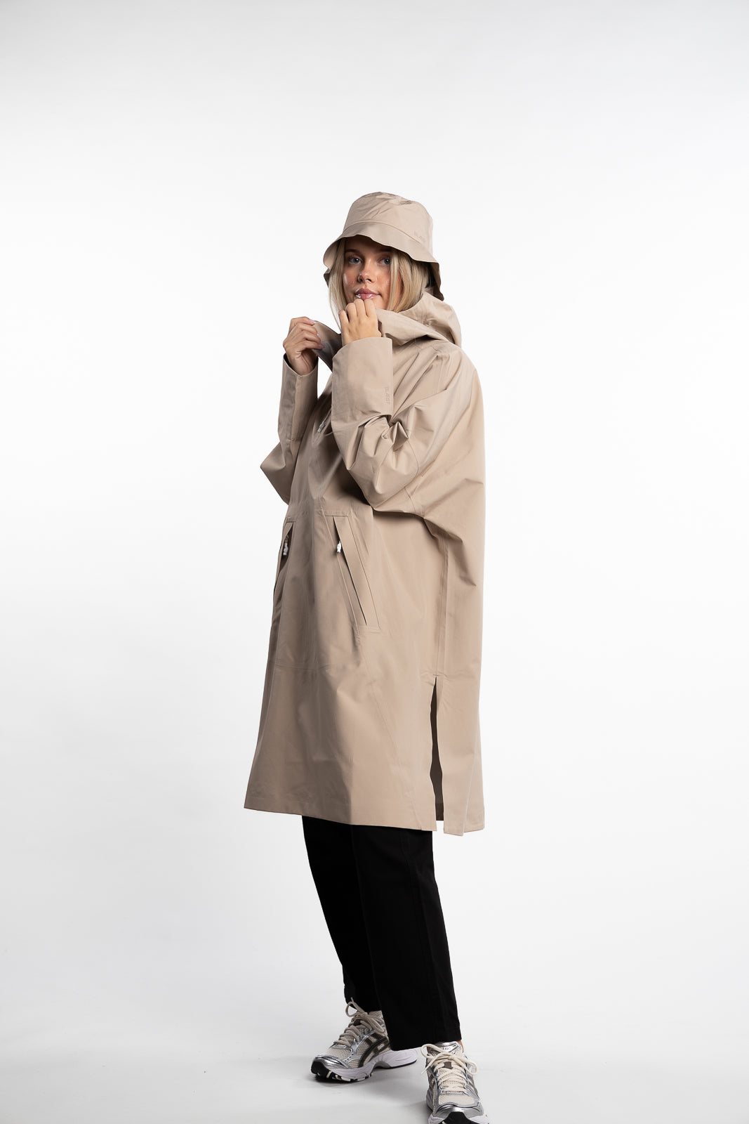 Aalesund Poncho - Beige