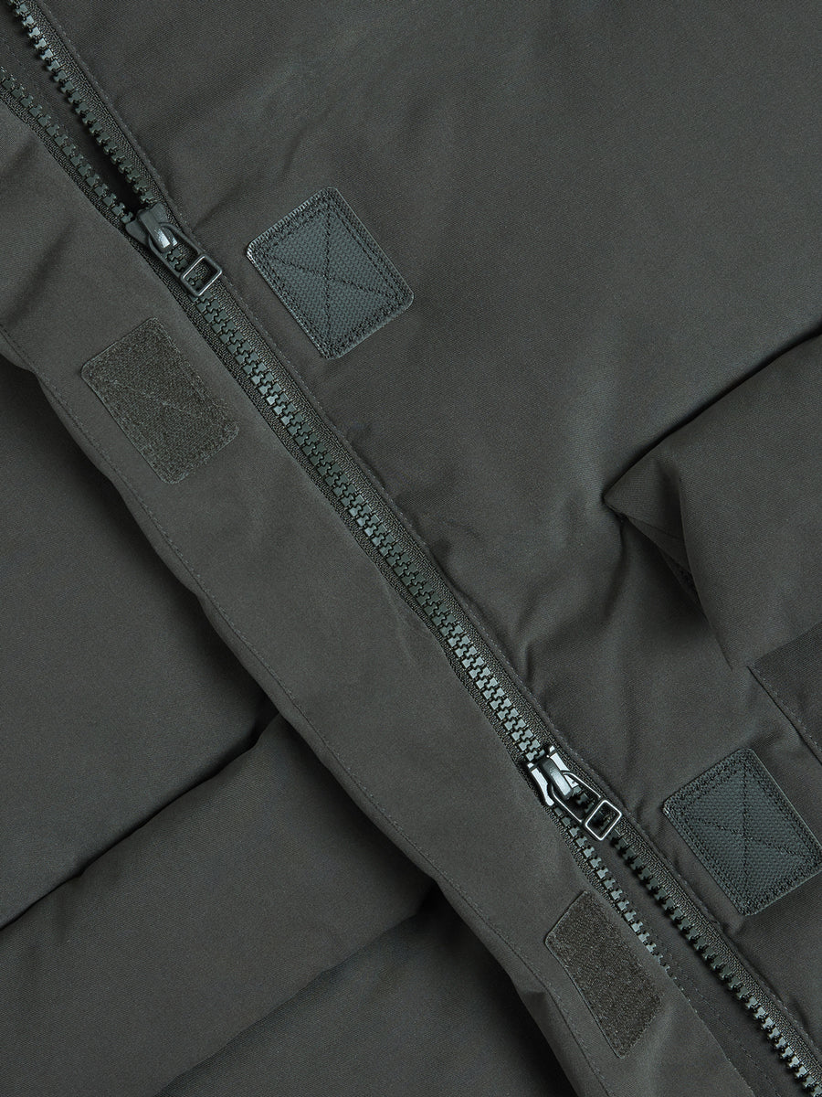 Besseggen Brushed Down Jkt - Dk. Green
