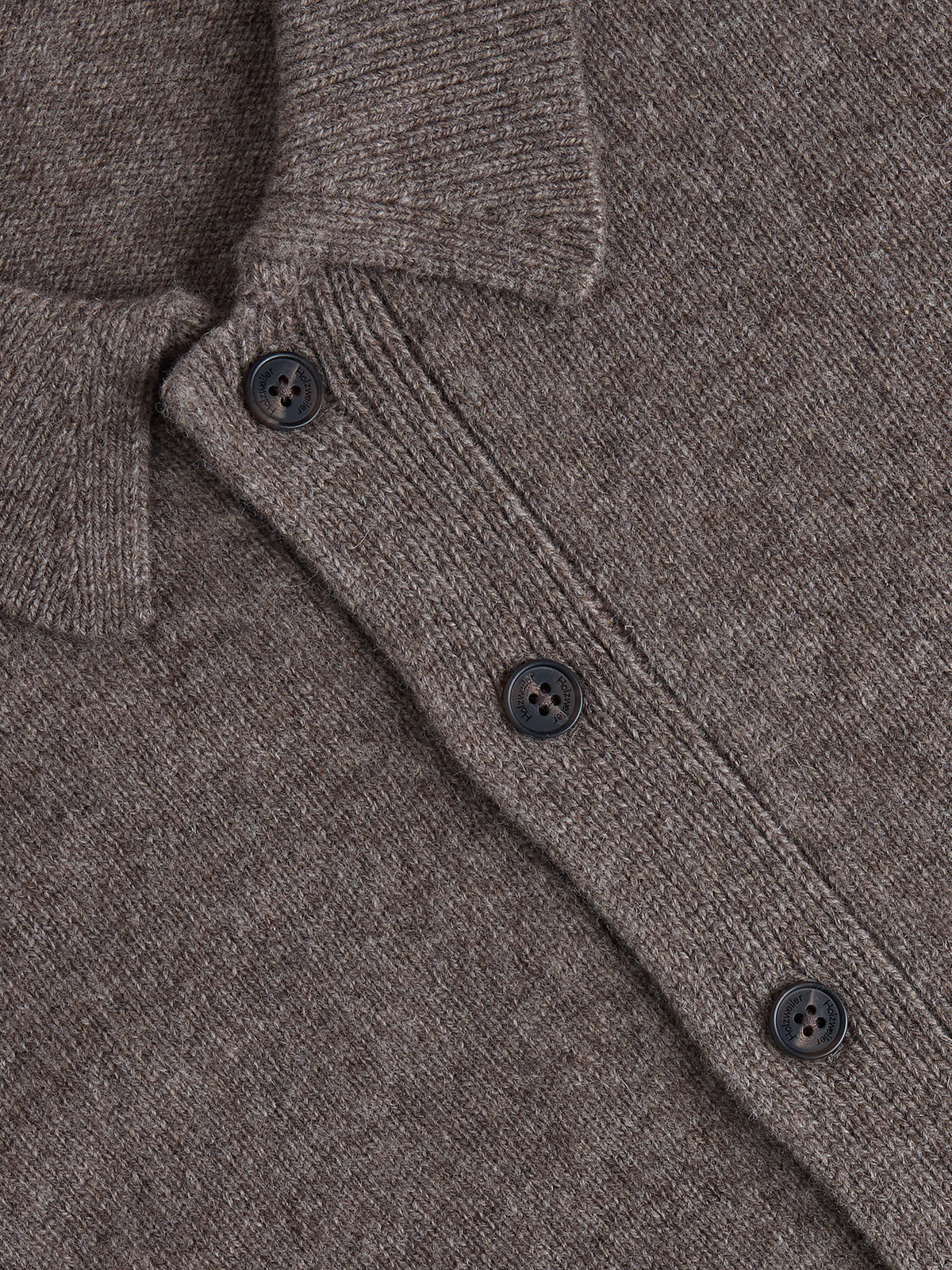 Isak Knitted Shirt Taupe - Holzweiler detalj