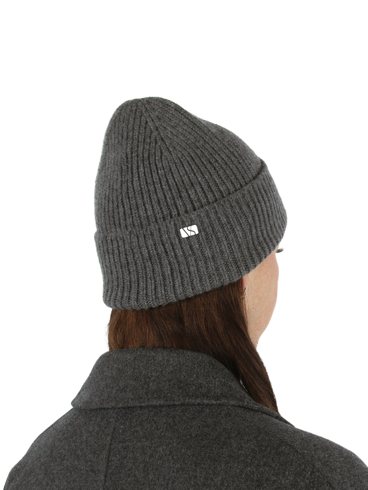 Oslo Beanie Cashmere Wool Rime Grey fra Varsity, detaljbilde