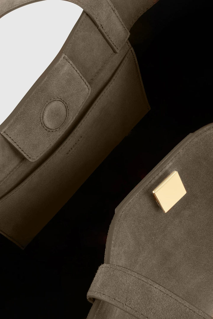 Gyoza Tote- Taupe Suede