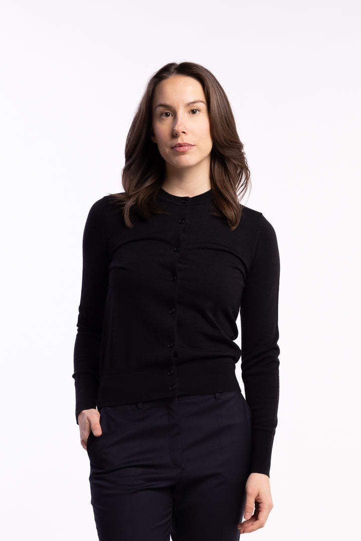 Merino R-Neck Sweater- Black