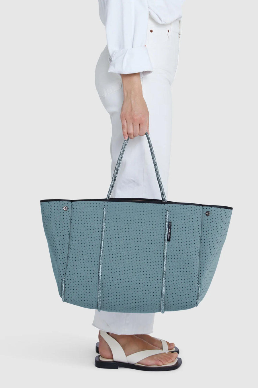 Escape Tote- Chambray