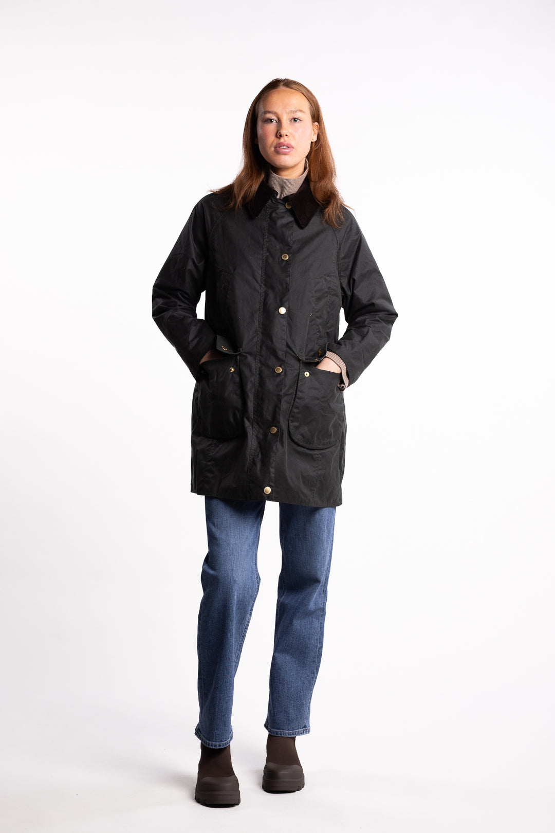 Long Beadnell Wax Jacket- Sage