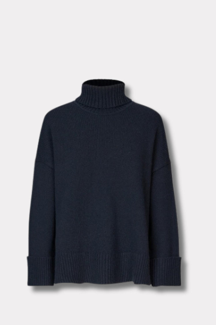 Sakeiku Turtleneck 11250- Salute