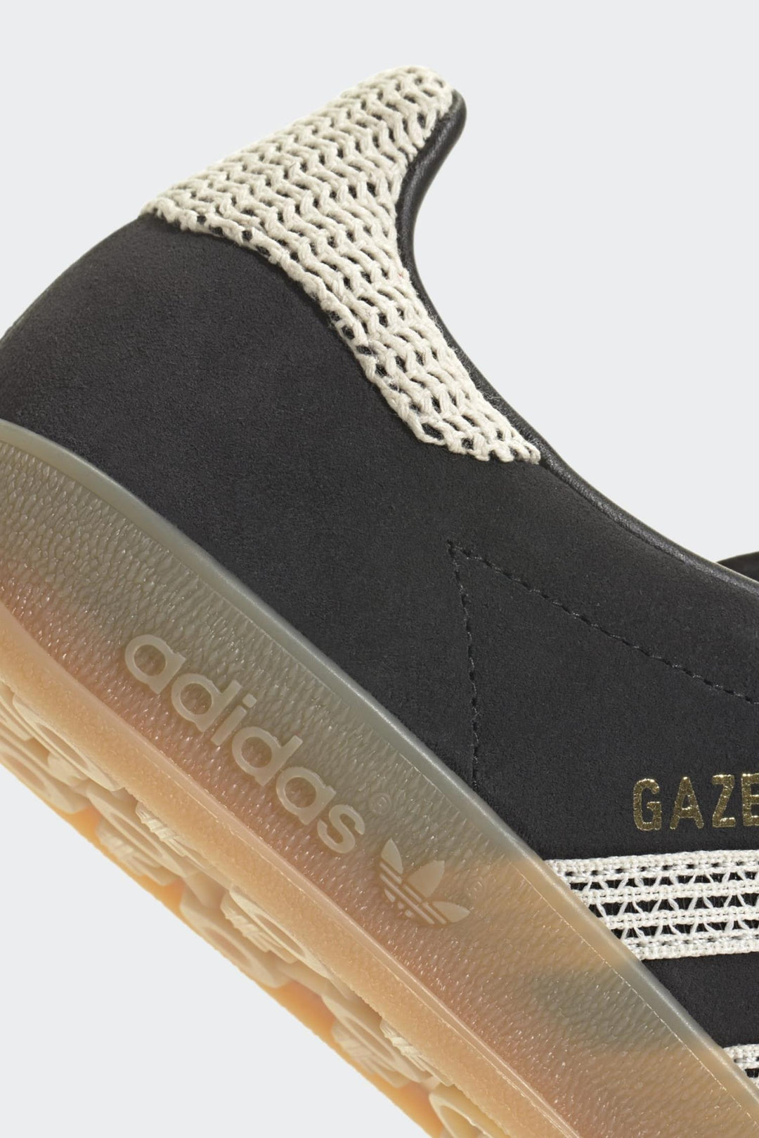 Gazelle Indoor - Cblack/Wonwhi/Gum3