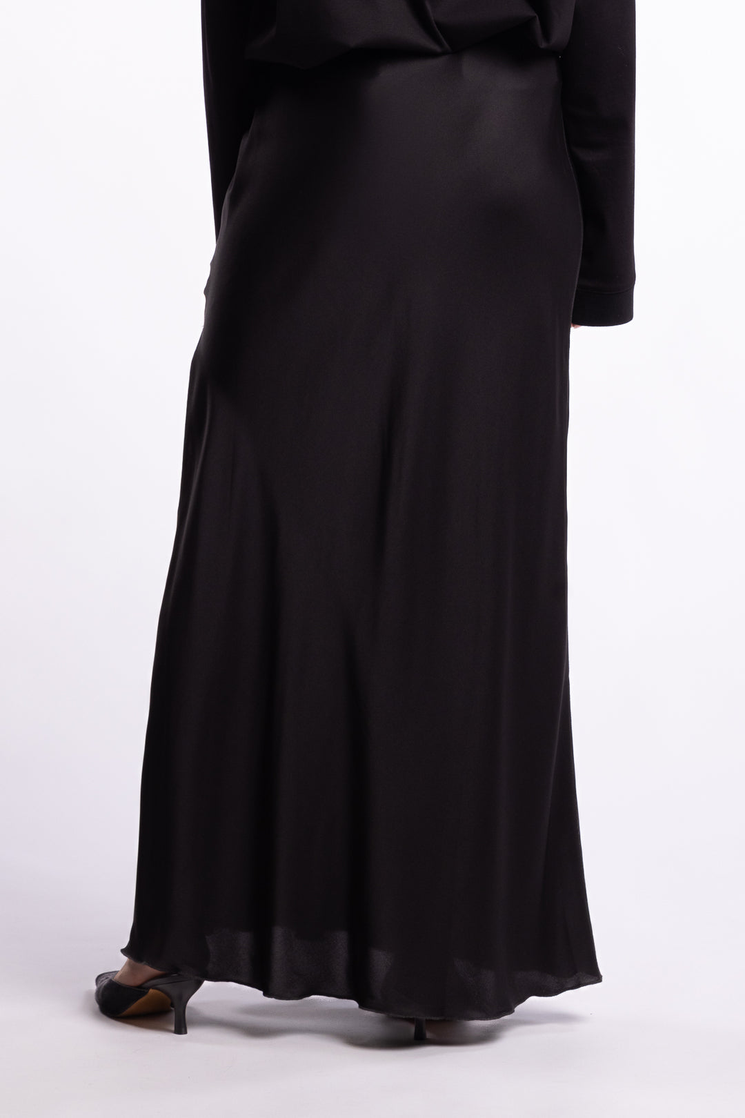 Hana Long Silk Skirt- Black