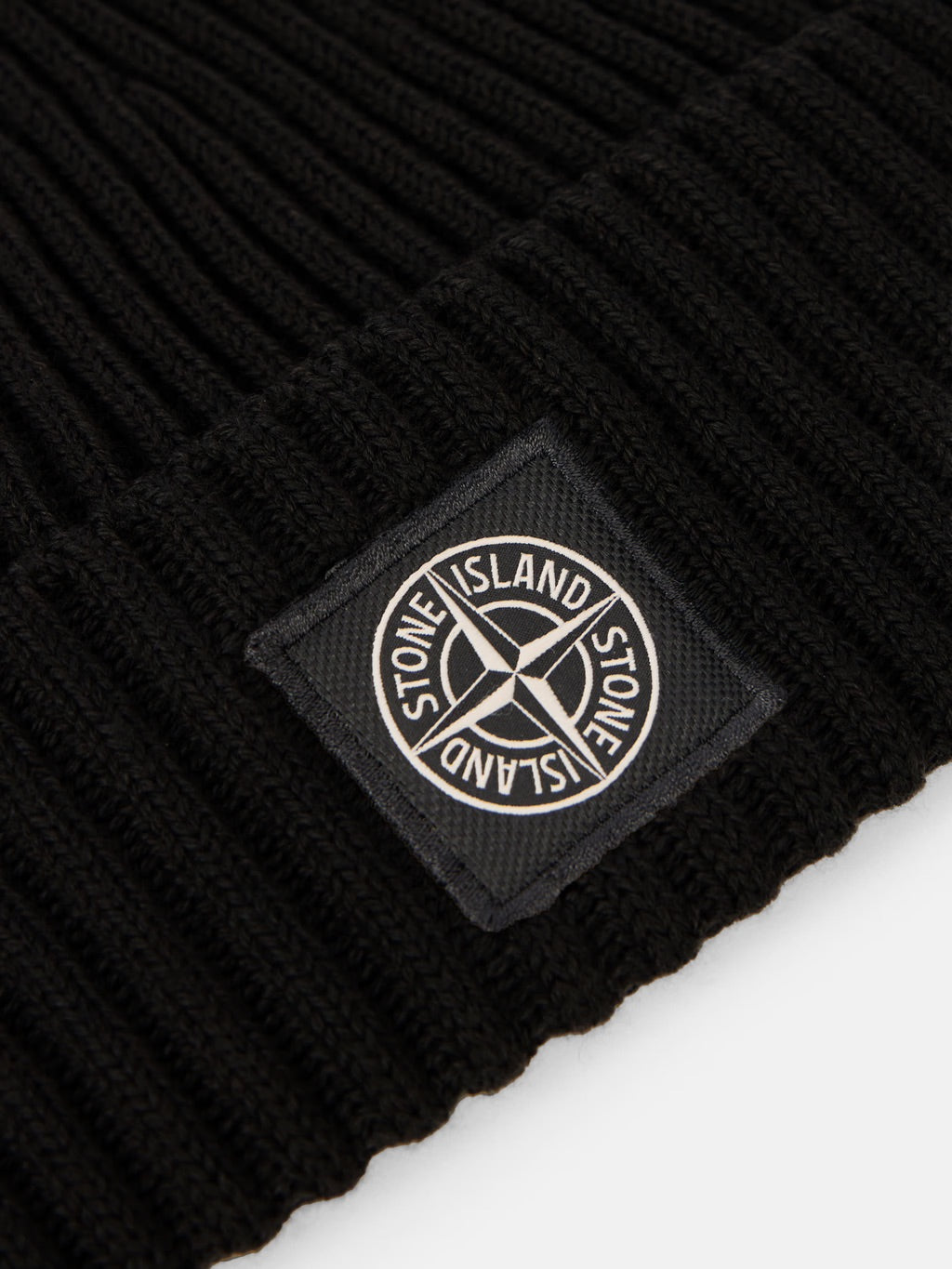 N100002 Beanie With Compass Logo Patch Black