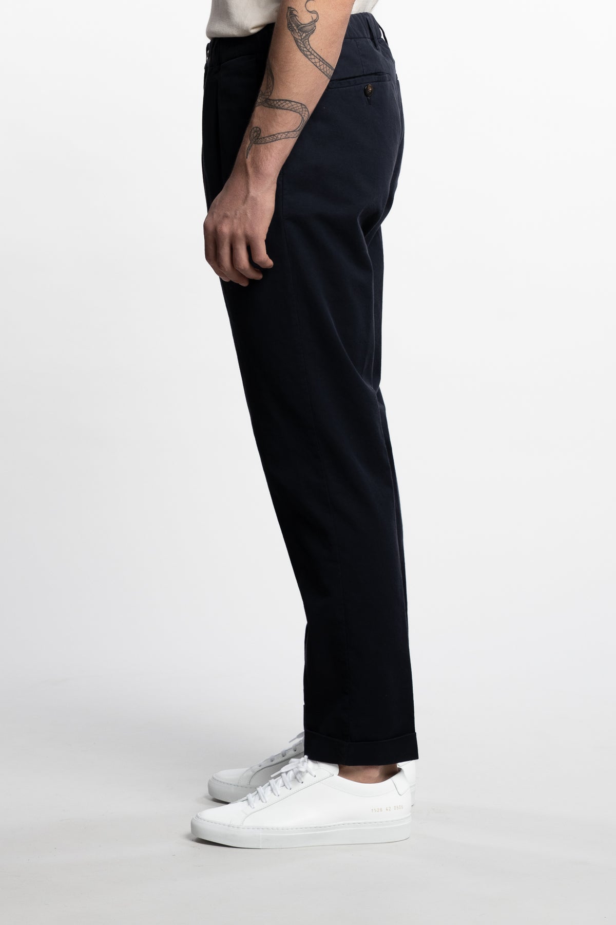 Capri Pleated Cotton/Linen Pant Navy
