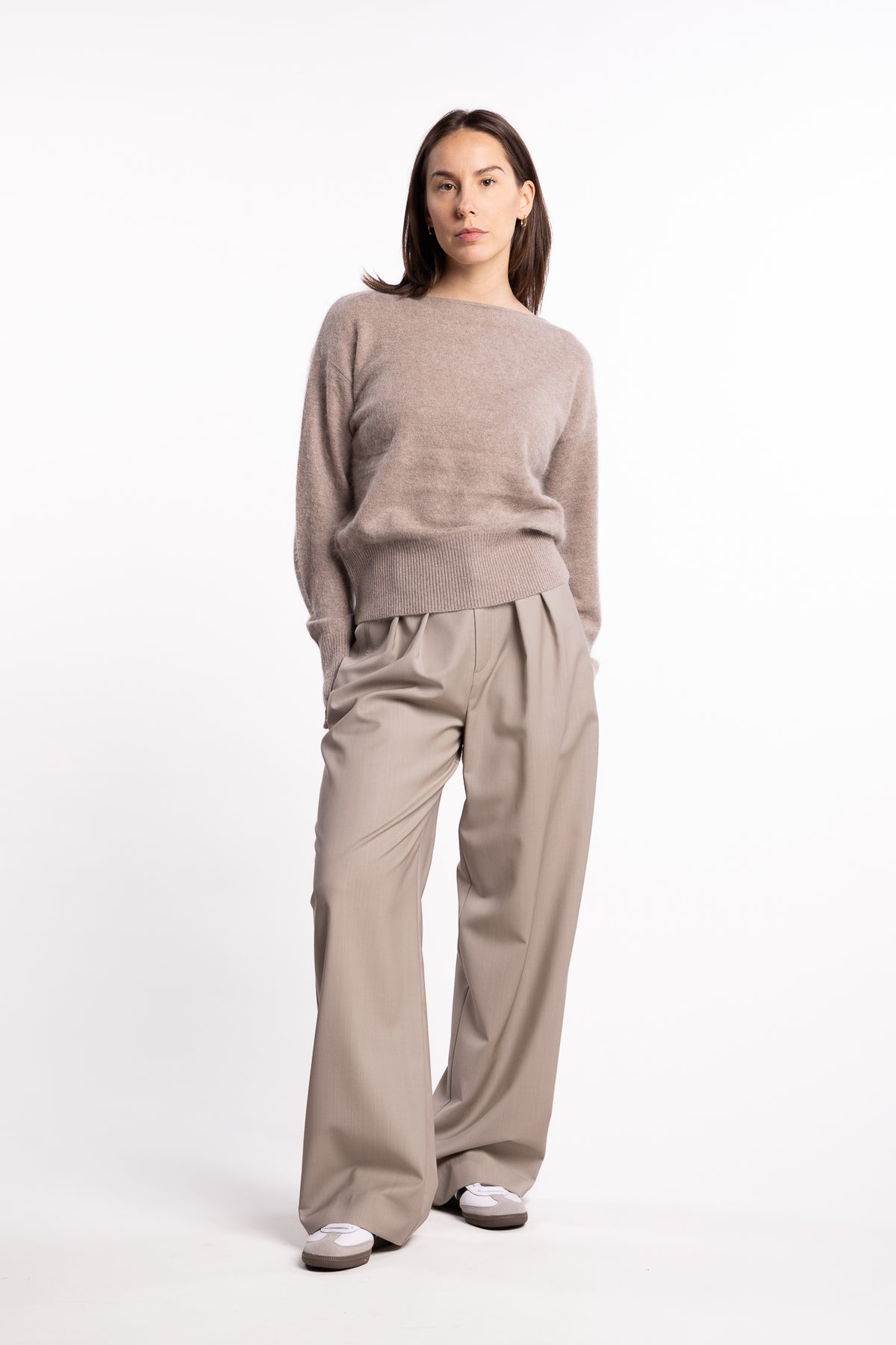 Cloud Knit- Taupe