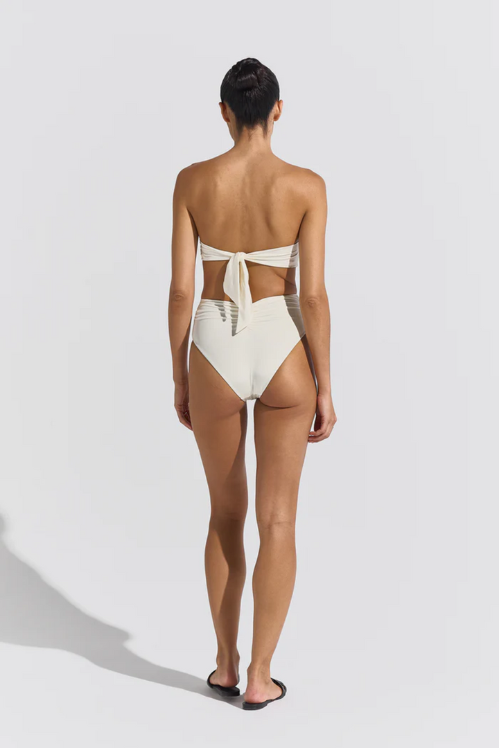 Helio Top - Cream white