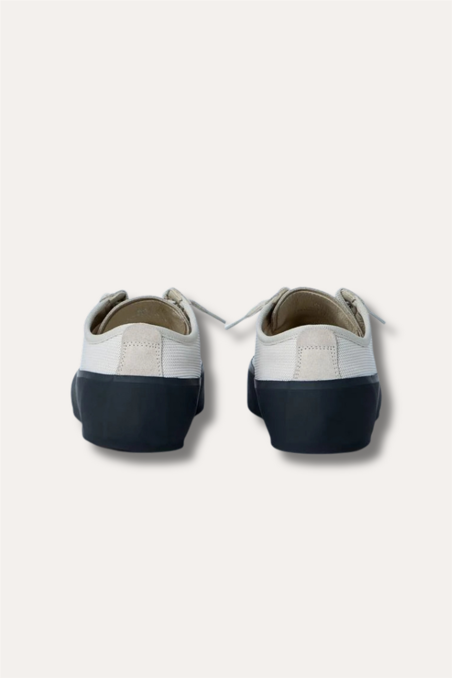 100010 Low-top Trainer With Compass Patch Beige