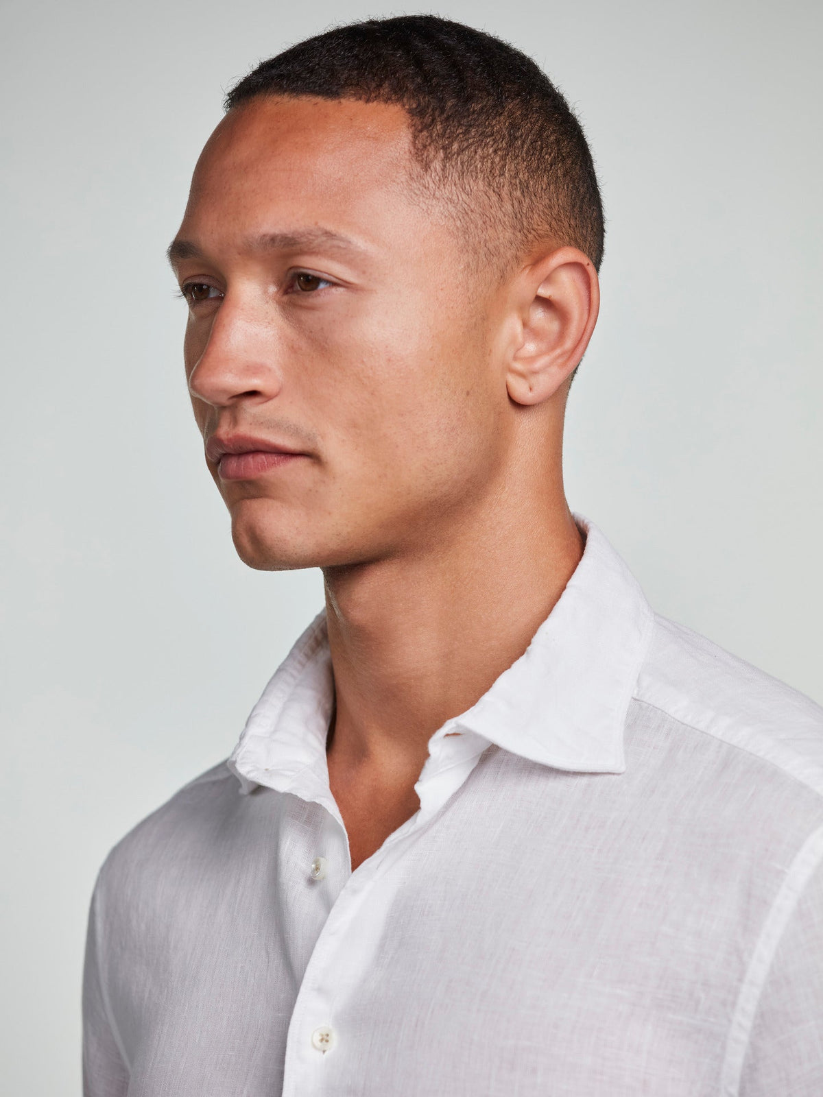 Fitted Body Linen Shirt White