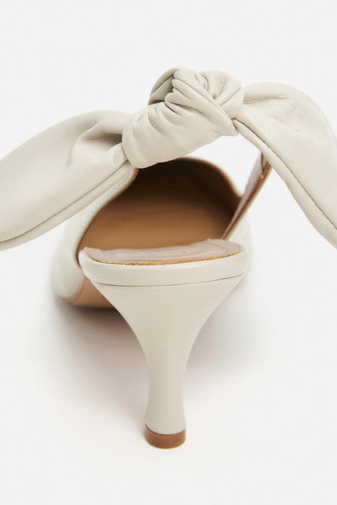 Franchesca Bow Leather- Cream