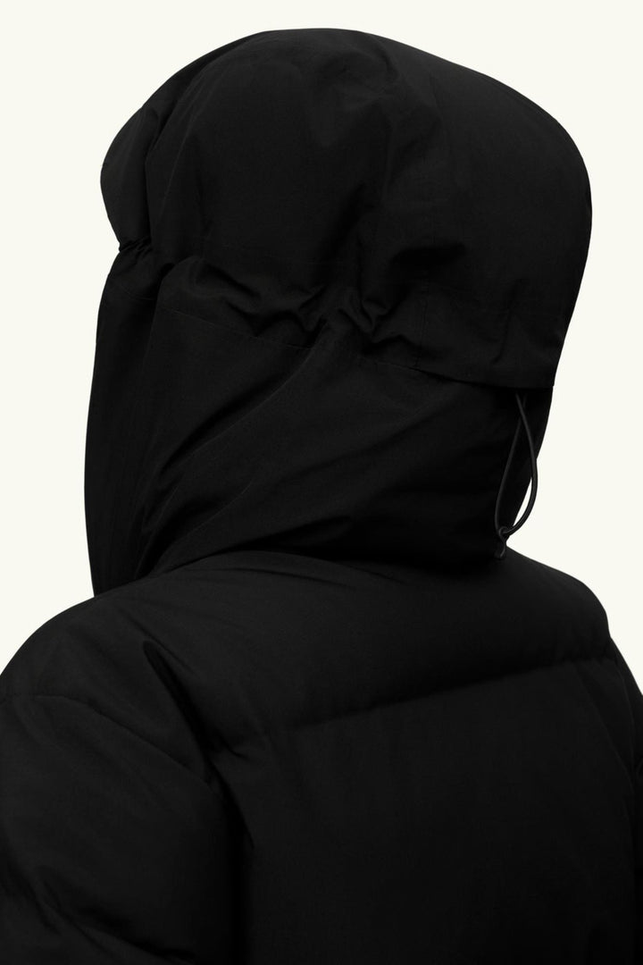 Selje Down Jacket- Black