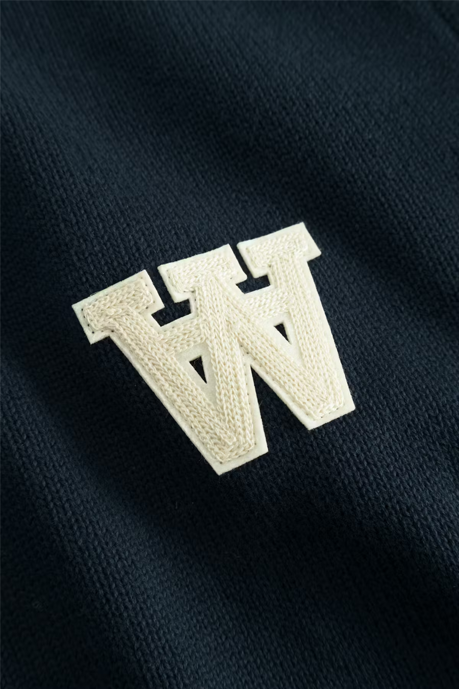 Tay Zipper Cardigan Salute